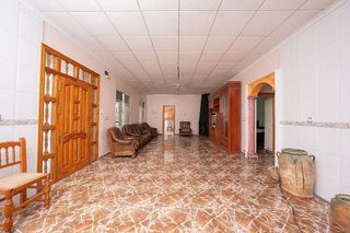 Nave industrial en venta en Crevillent