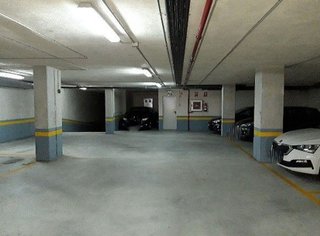 Garaje en venta en Castiñeiriño - Cruceiro de Sar en Santiago de Compostela