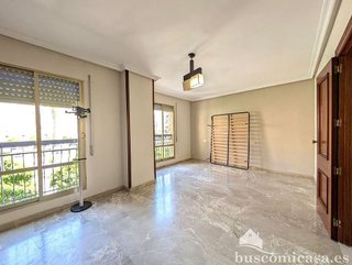 Piso en venta en Zona Hospital en Linares