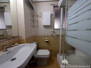 Piso en venta en Zona Hospital en Linares