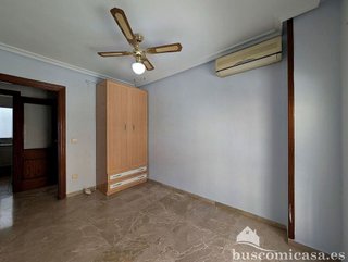 Piso en venta en Zona Hospital en Linares