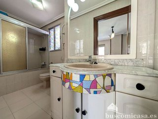 Piso en venta en Zona Hospital en Linares