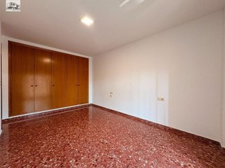 Piso en venta en Núcleo Urbano en Pobla de Vallbona (la)