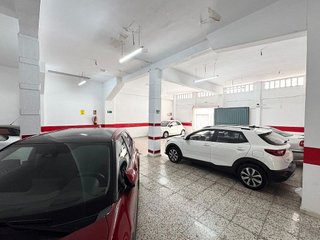 Local comercial en venta en Centro en Almería