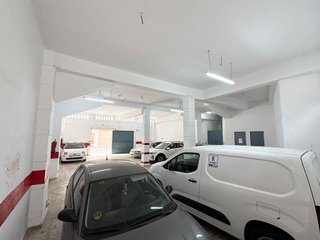 Local comercial en venta en Centro en Almería