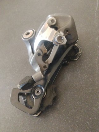 Desviador trasero Shimano 105