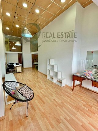 Local comercial en venta en Carolinas Bajas en Alicante