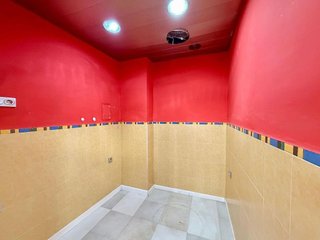 Local comercial en venta en Plaza de Toros - Santa Rita en Almería