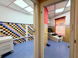Local comercial en venta en Plaza de Toros - Santa Rita en Almería
