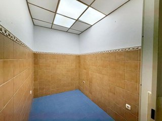 Local comercial en venta en Plaza de Toros - Santa Rita en Almería