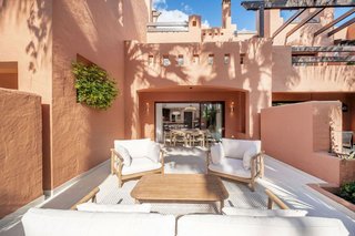 Casa pareada en alquiler en Lomas de Marbella Club en Marbella