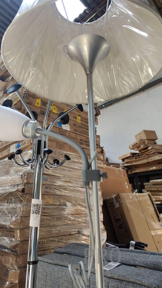 Tavolini e lampade da terra, Colore Titanio