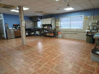 Local comercial en venta en Carolinas Bajas en Alicante