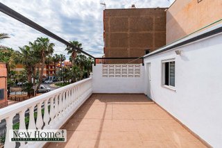 Casa adosada en venta en Roquetas Centro en Roquetas de Mar