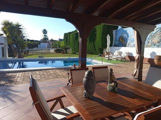 Chalet en venta en Montequinto en Dos Hermanas