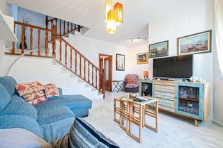 Casa adosada en venta en Zona Colegio Europa en Espartinas