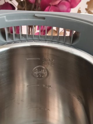 Dispensador agua caliente KOSTTE