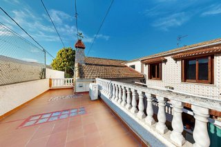 Chalet en venta en Barrio de Peral en Cartagena