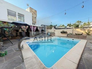 Casa adosada en venta en Zona Urbanizaciones en Alzira