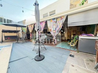 Casa adosada en venta en Zona Urbanizaciones en Alzira