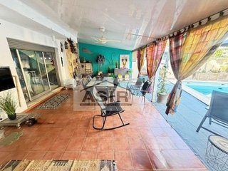 Casa adosada en venta en Zona Urbanizaciones en Alzira