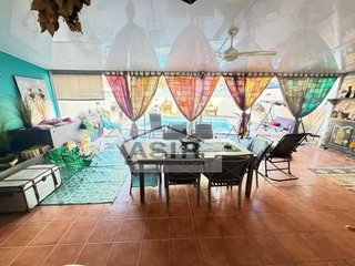 Casa adosada en venta en Zona Urbanizaciones en Alzira