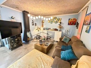 Casa adosada en venta en Zona Urbanizaciones en Alzira