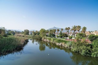 Piso en alquiler en Las Lomas de Río Verde en Marbella