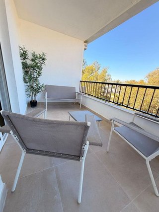 Piso en alquiler en Las Lomas de Río Verde en Marbella