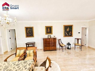 Chalet en venta en Zona Colegio Europa en Espartinas