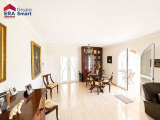 Chalet en venta en Zona Colegio Europa en Espartinas