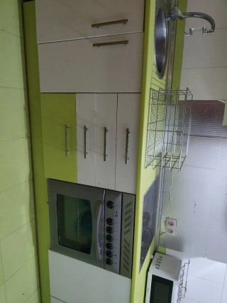 Cocina modular verde y blanca Medidas aproximadame