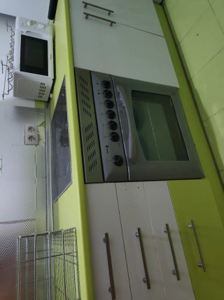 Cocina modular verde y blanca Medidas aproximadame