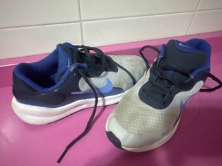Zapatillas Nike Running Niño Talla 36