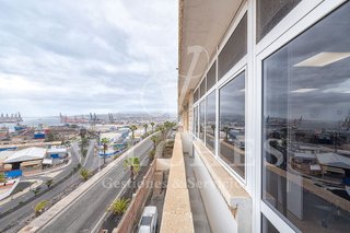 Oficina en venta en Isleta en Palmas de Gran Canaria(Las)