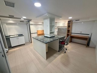 Local comercial en venta en Tarancón