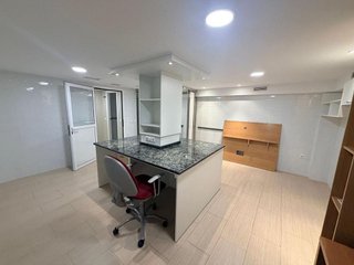 Local comercial en venta en Tarancón