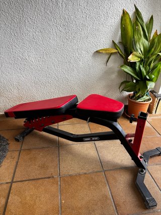 Banco Gimnasio Ajustable Rojo y Negro