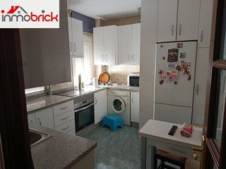 Piso en venta en Hoya del Molino en Lucena
