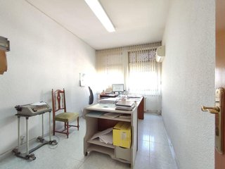 Oficina en venta en Villacerrada - Centro en Albacete