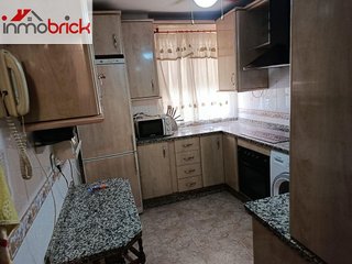 Piso en venta en Hoya del Molino en Lucena