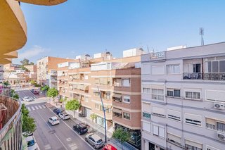 Piso en venta en Plaza de Toros - Santa Rita en Almería