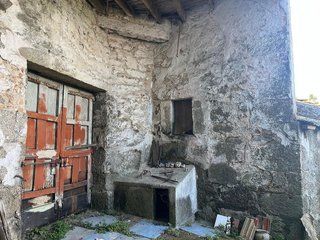 Edificio en venta en Ponteareas