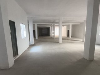 Local comercial en venta en Benetússer