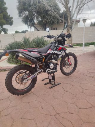 Rieju MR PRO 125 4T Enduro Moto
