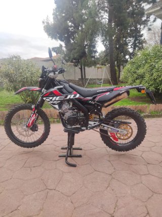 Rieju MR PRO 125 4T Enduro Moto
