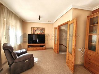 Casa adosada en venta en Petrer