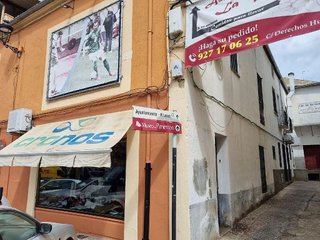 Casa adosada en venta en Jaraíz de la Vera