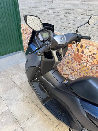 Yamaha NMAX 125 Scooter Azul/Negro