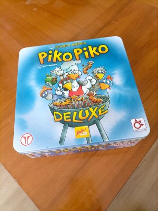Juegos de mesa. Se pueden comprar por separado